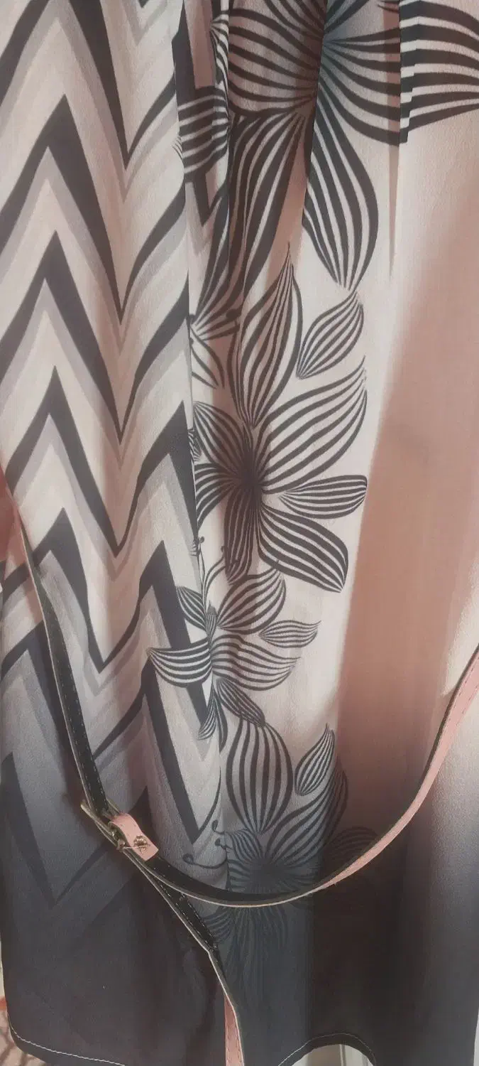 شومیزمجلسی|لباس|نجف‌آباد, نمازی|دیوار