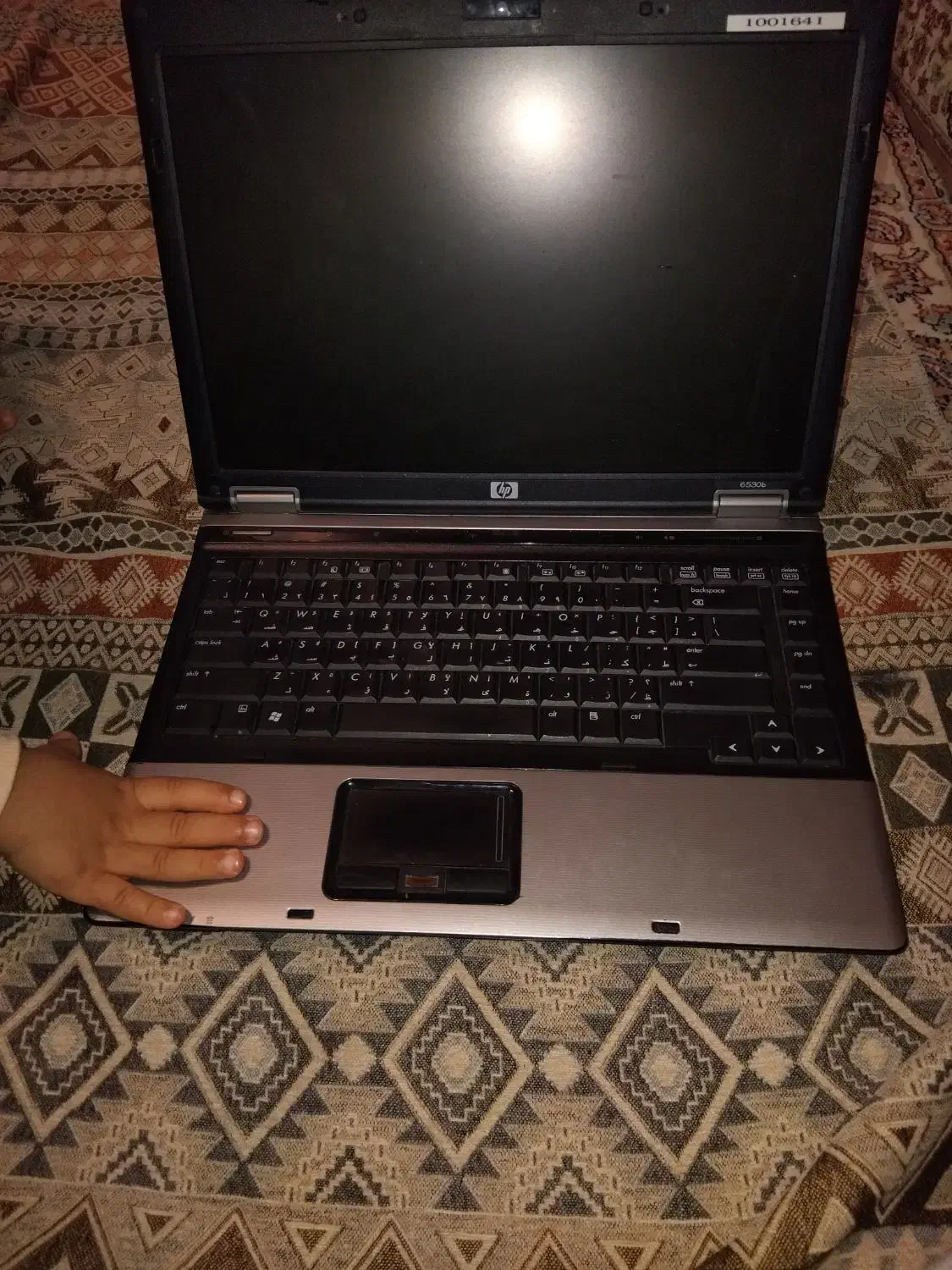 یک لبتاب|رایانه همراه|بوکان, |دیوار