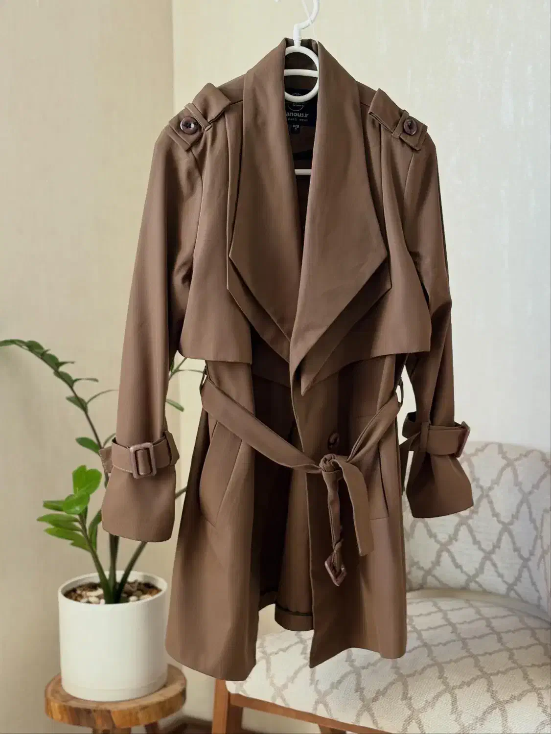 بارانی|لباس|پاکدشت, پارچین|دیوار