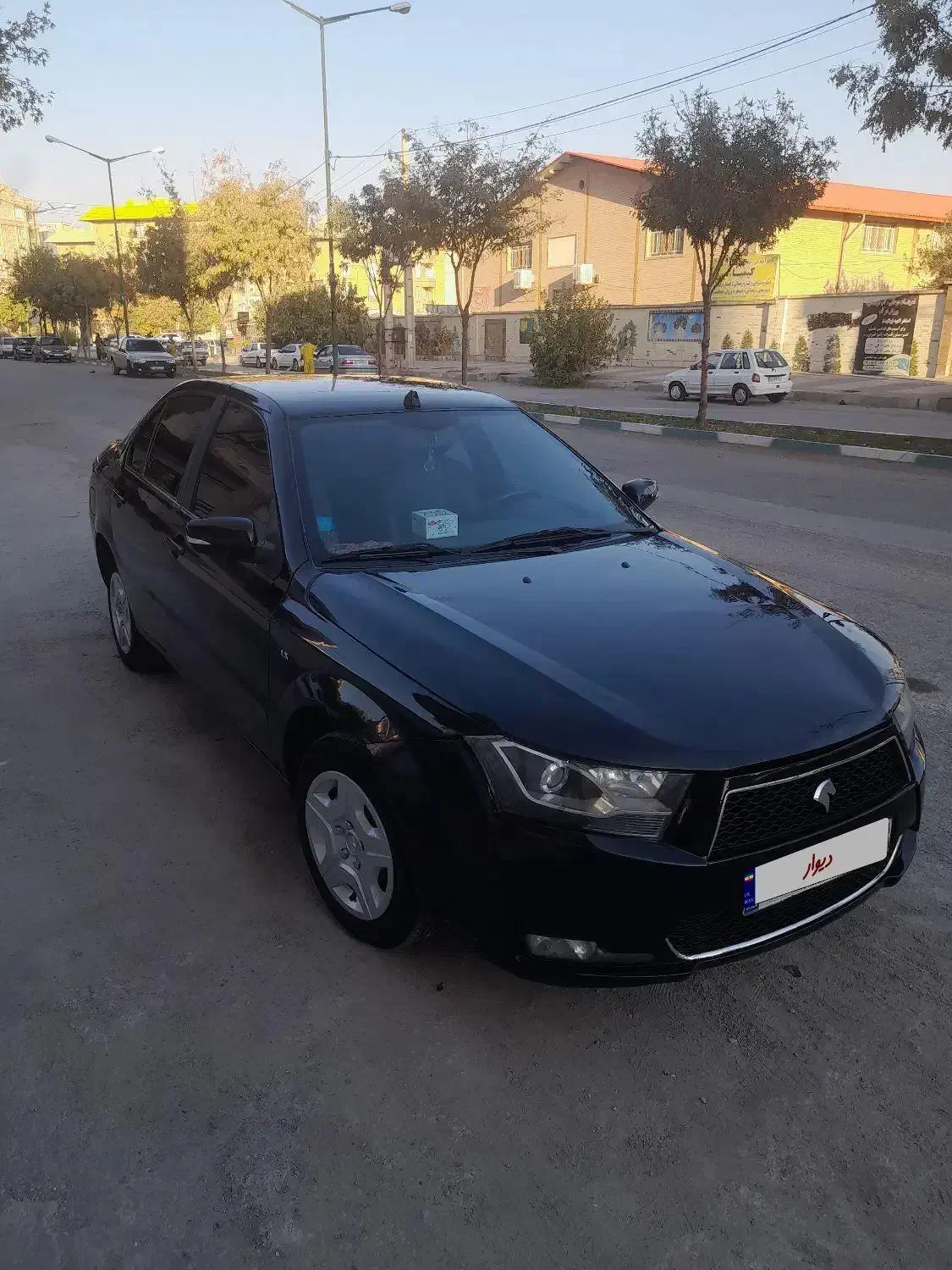 دنا معمولی رنگ مشکی|خودرو سواری و وانت|کرمانشاه, |دیوار