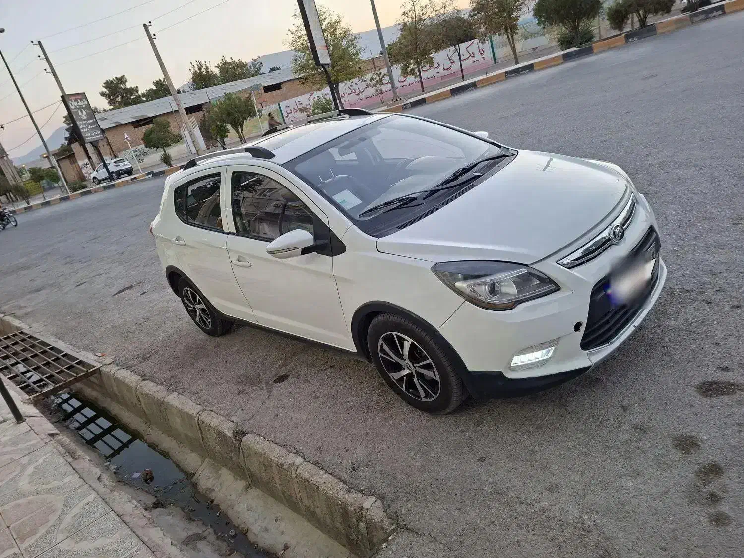 لیفان x50|خودرو سواری و وانت|شیراز, گویم|دیوار