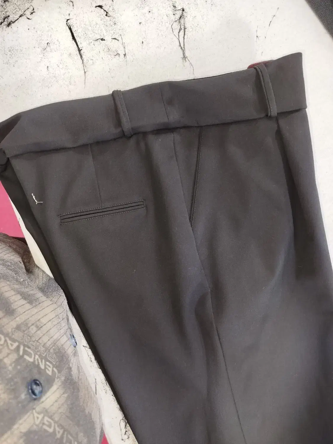 چرخکارخانم شلوارپارچه ای ووسطکار|استخدام صنعتی، فنی، مهندسی|اسلام‌شهر, شهرک مهدیه|دیوار