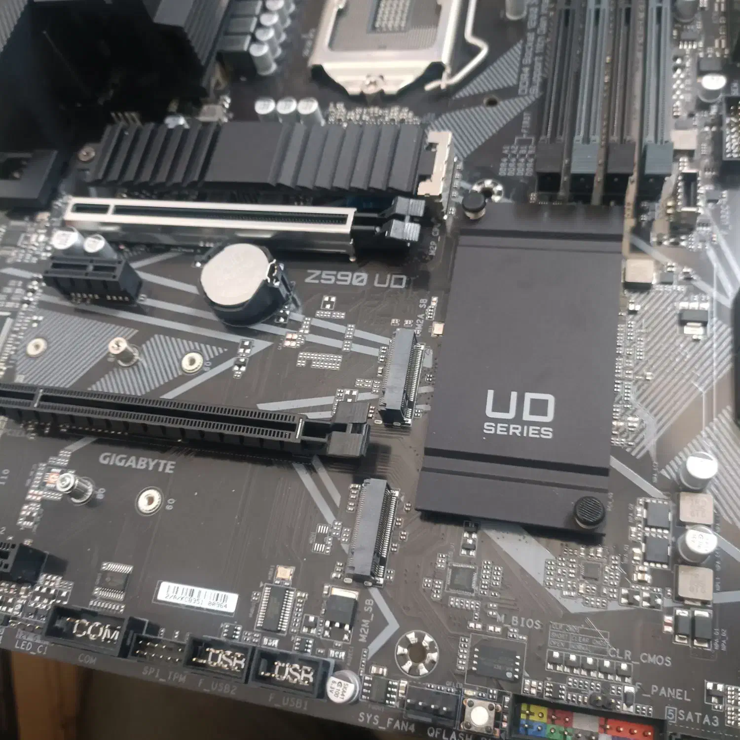 مادربرد z490ud gigabyte|قطعات و لوازم جانبی رایانه|ری, ملک‌آباد|دیوار