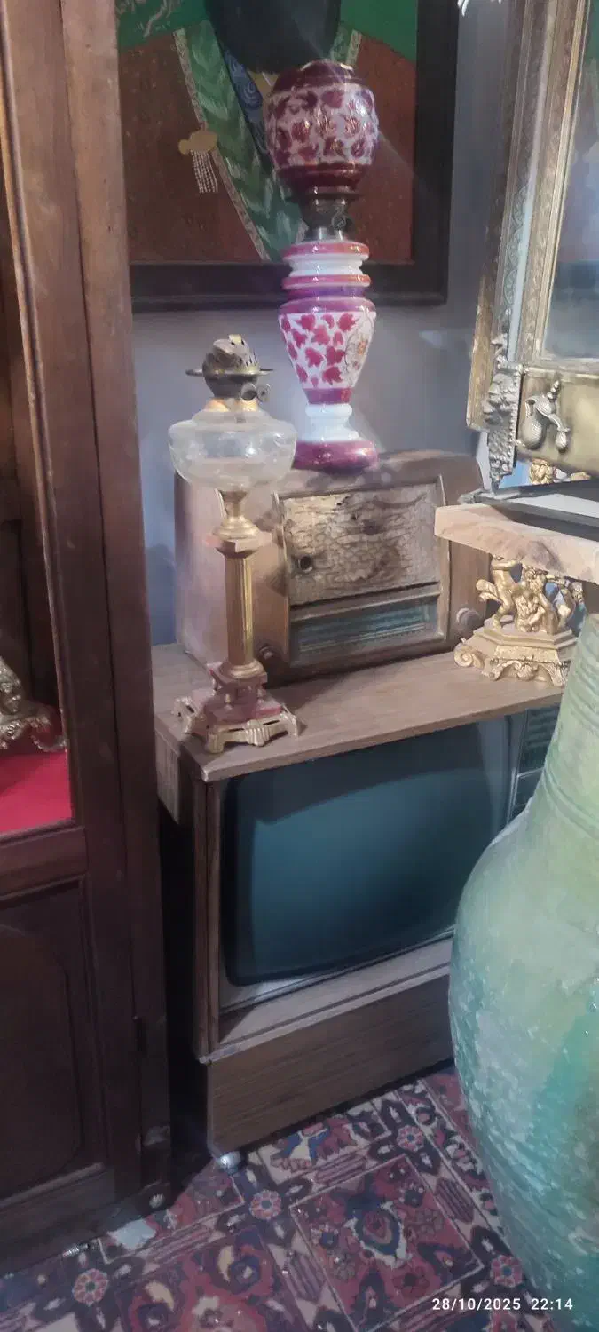 کلی رادیووتلویزیون لامپی عتیقه ارسال از اصفهان|کلکسیون اشیاء عتیقه|اهواز, کیانپارس |دیوار