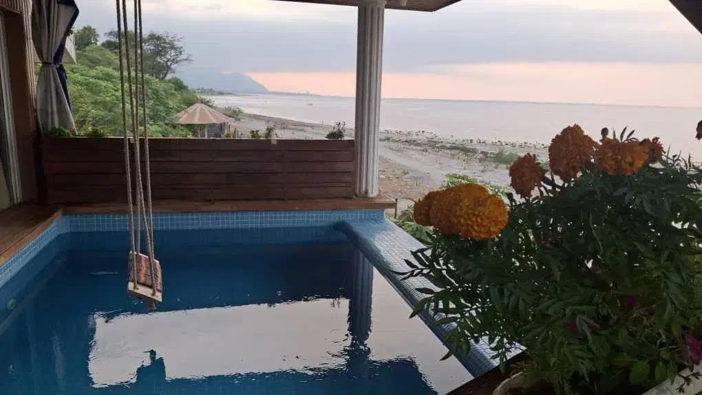 اجاره روزانه ویلا استخر دار 4خواب پلاک ۱دریا کد888|اجارهٔ کوتاه‌مدت ویلا و باغ|رامسر, |دیوار