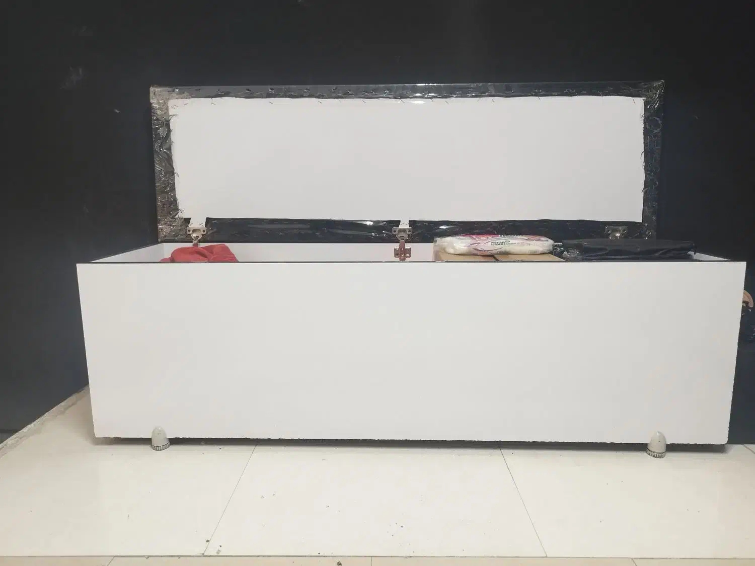 باکس|آرایشگاه و سالن‌های زیبایی|چالوس, |دیوار