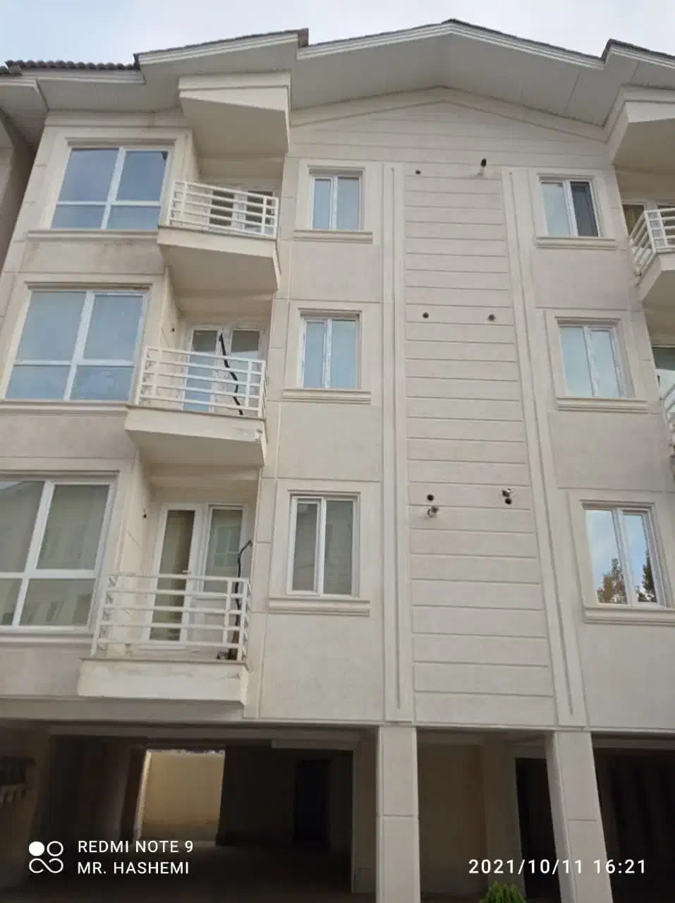 فروش یک واحد آپارتمان ۹۳ متری در شهرک پارمیس|فروش آپارتمان|کلاردشت, |دیوار