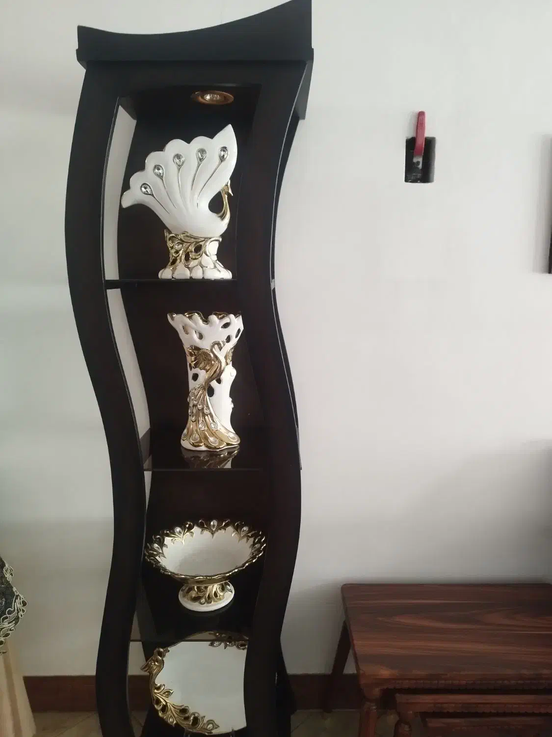 ویترین اسپرت|بوفه، ویترین، کنسول|اصفهان, قهجاورستان|دیوار