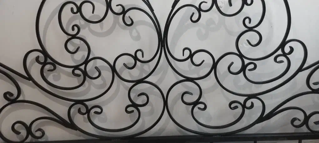 تخت خواب میز آرایش آباژور|تخت و سرویس خواب|شیراز, پودنک|دیوار