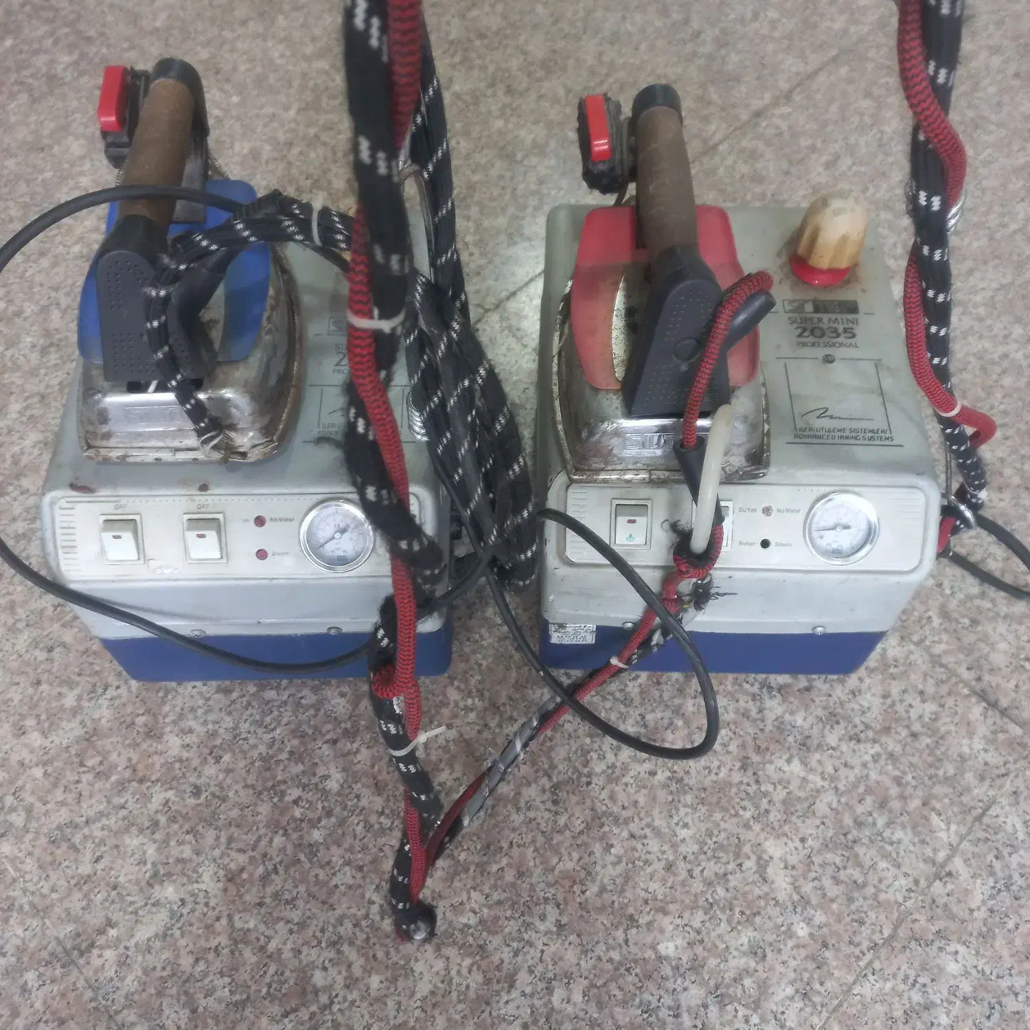 اتوبخار سیلتر ترک مدل ۲۰۳۵ قیمت دوتا باهم|اتو و لوازم اتو|نسیم‌شهر, |دیوار