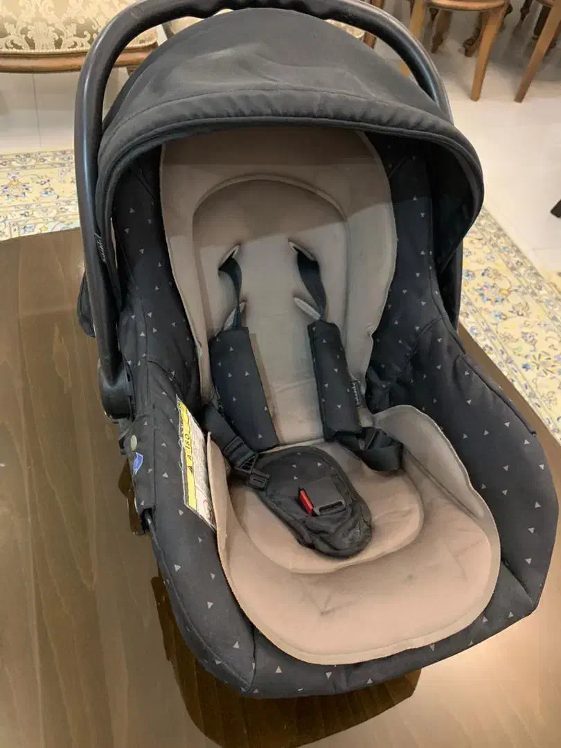 کریر بچه|کالسکه و لوازم جانبی|لاهیجان, شقایق|دیوار