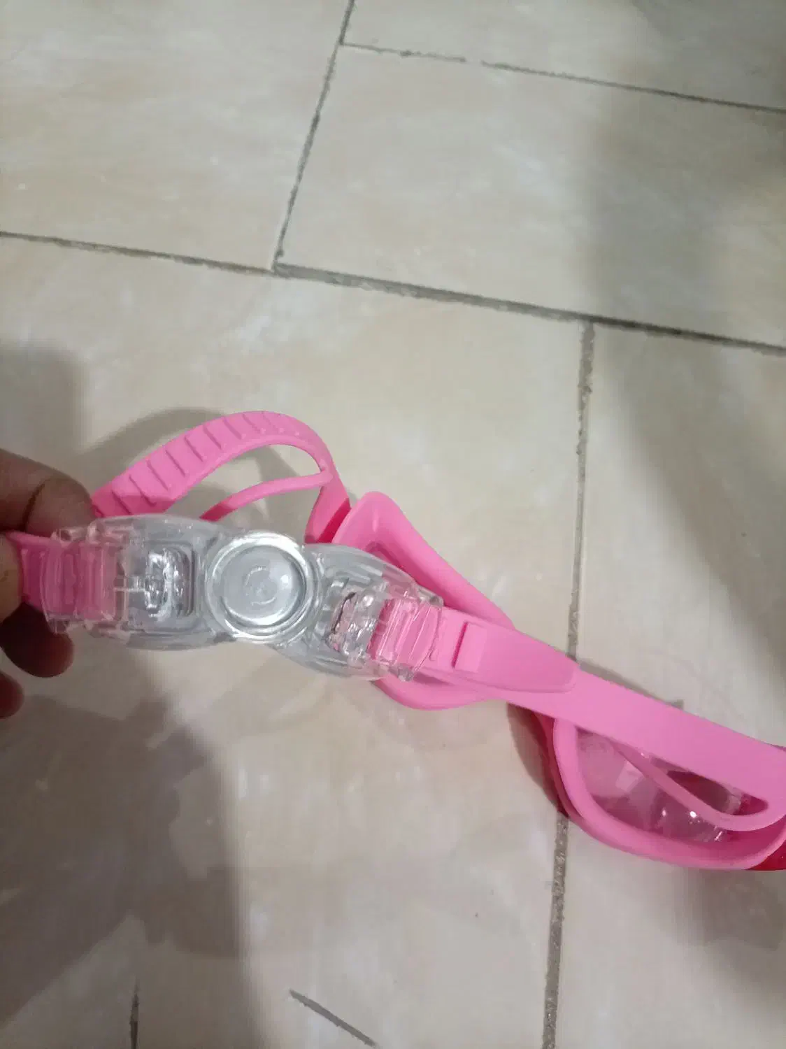 عینک شنا اسپیدو کیفی ضدبخار گوشگیردار|غواصی و ورزشهای آبی|هشتگرد, شهرک گلها|دیوار