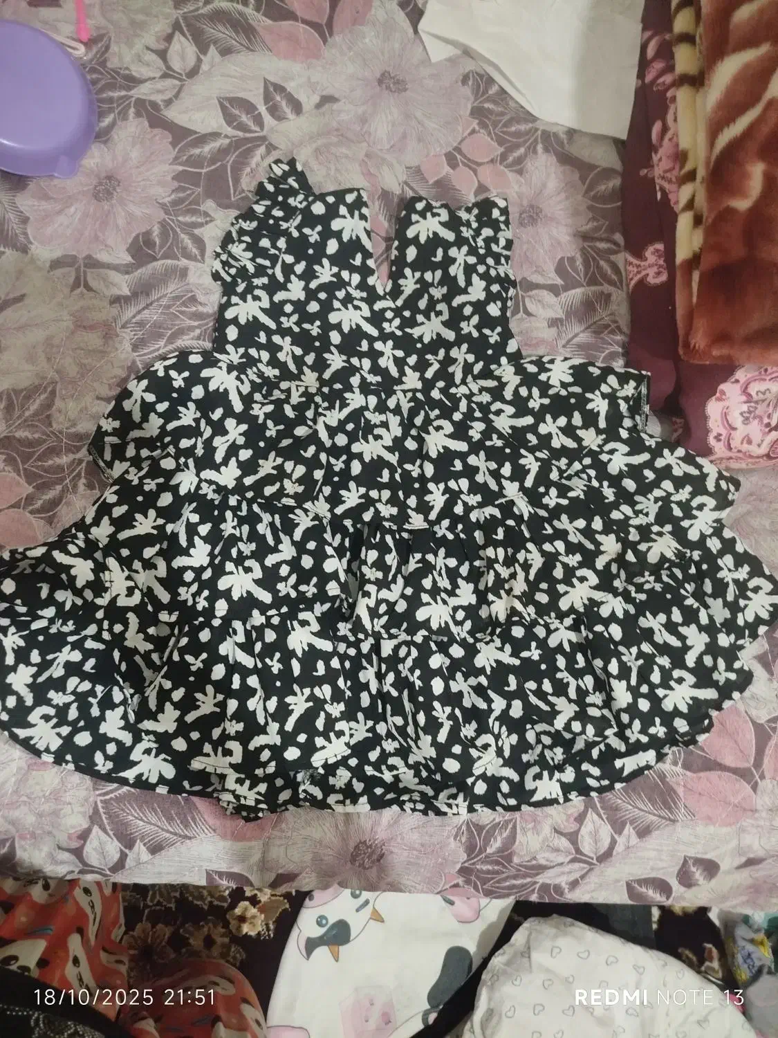 تعدادی لباس دخترانه|لباس|مرند, |دیوار