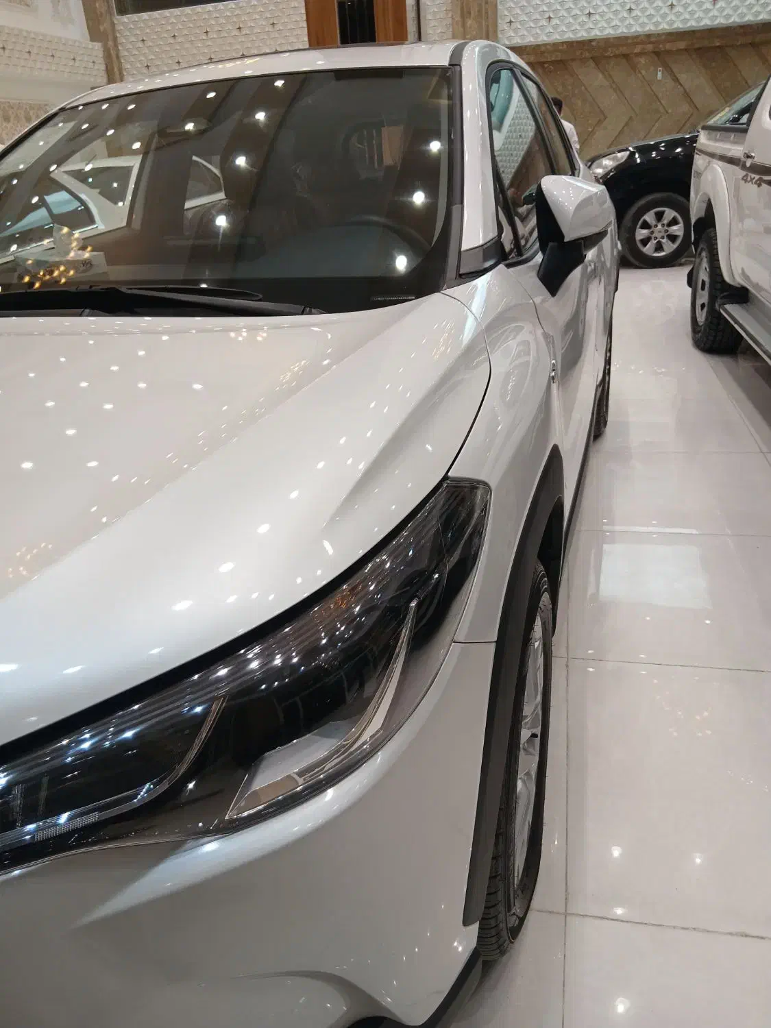 تویوتا کرولا کراس۲۰۲۵صفرکیلومتر تمام فول|خودرو سواری و وانت|زاهدان, |دیوار