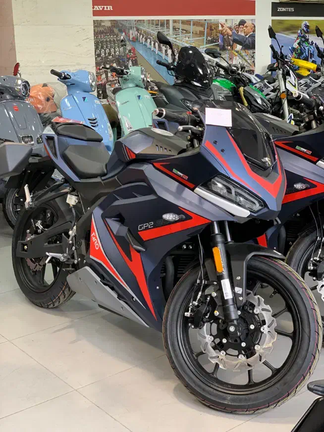 تارو GP2 ریس مدل ۱۴۰۴|موتورسیکلت|رشت, لاکانی|دیوار