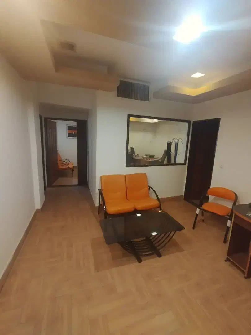 رهن واجاره اداری ۸۵متری دوخواب بلوار ازادگان|اجارهٔ دفتر کار، اتاق اداری، مطب|کرمان, |دیوار