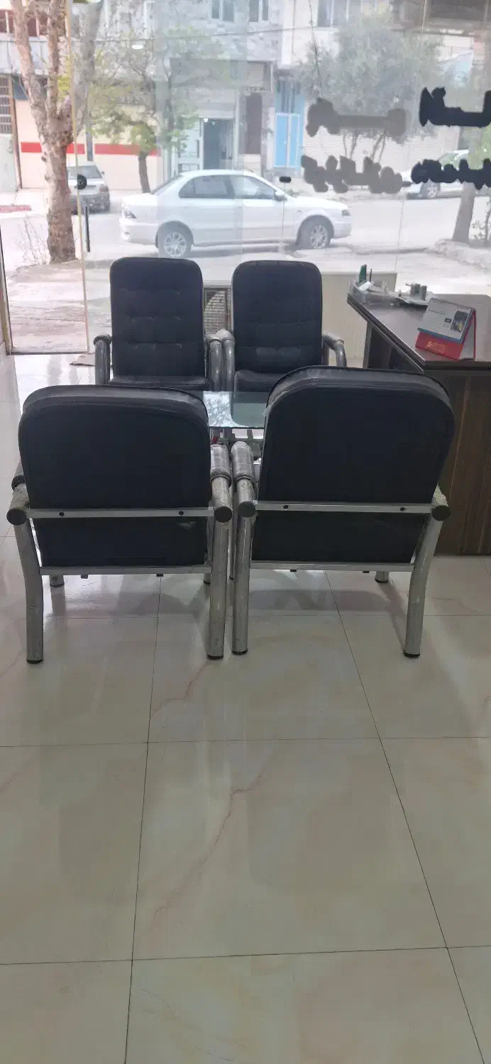 صندلی و میز وسط اداری|مبلمان اداری|خرمآباد, |دیوار