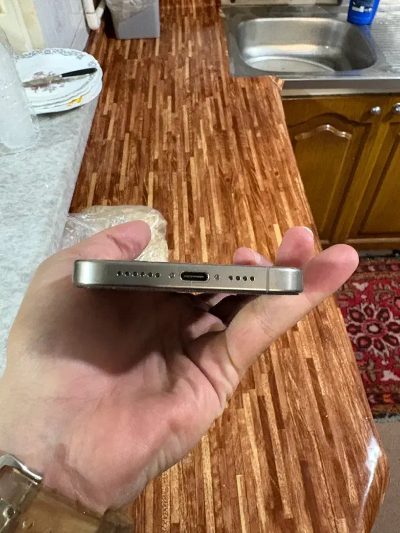 اپل iPhone 15 Pro Max با حافظهٔ ۲۵۶ گیگابایت|موبایل|همدان, |دیوار