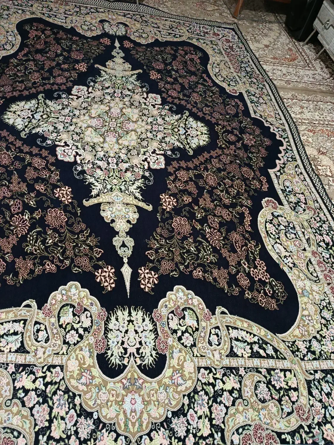 روفرشی کاملا سالم و تقریبا نو ،جنس محکم و ضخیم|روفرشی|قم, نیروگاه|دیوار