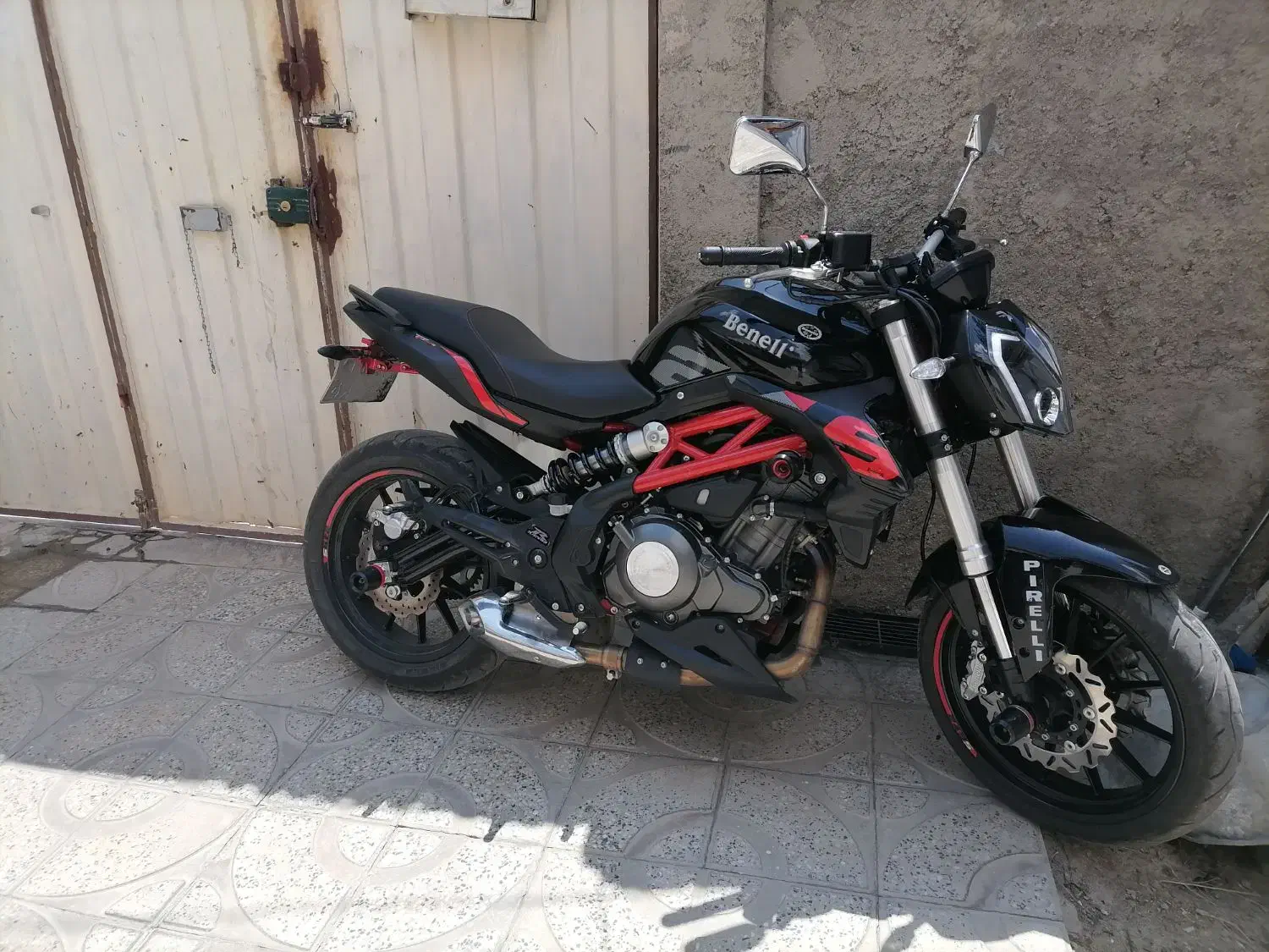 بنلی اقساط|موتورسیکلت|بروجرد, |دیوار