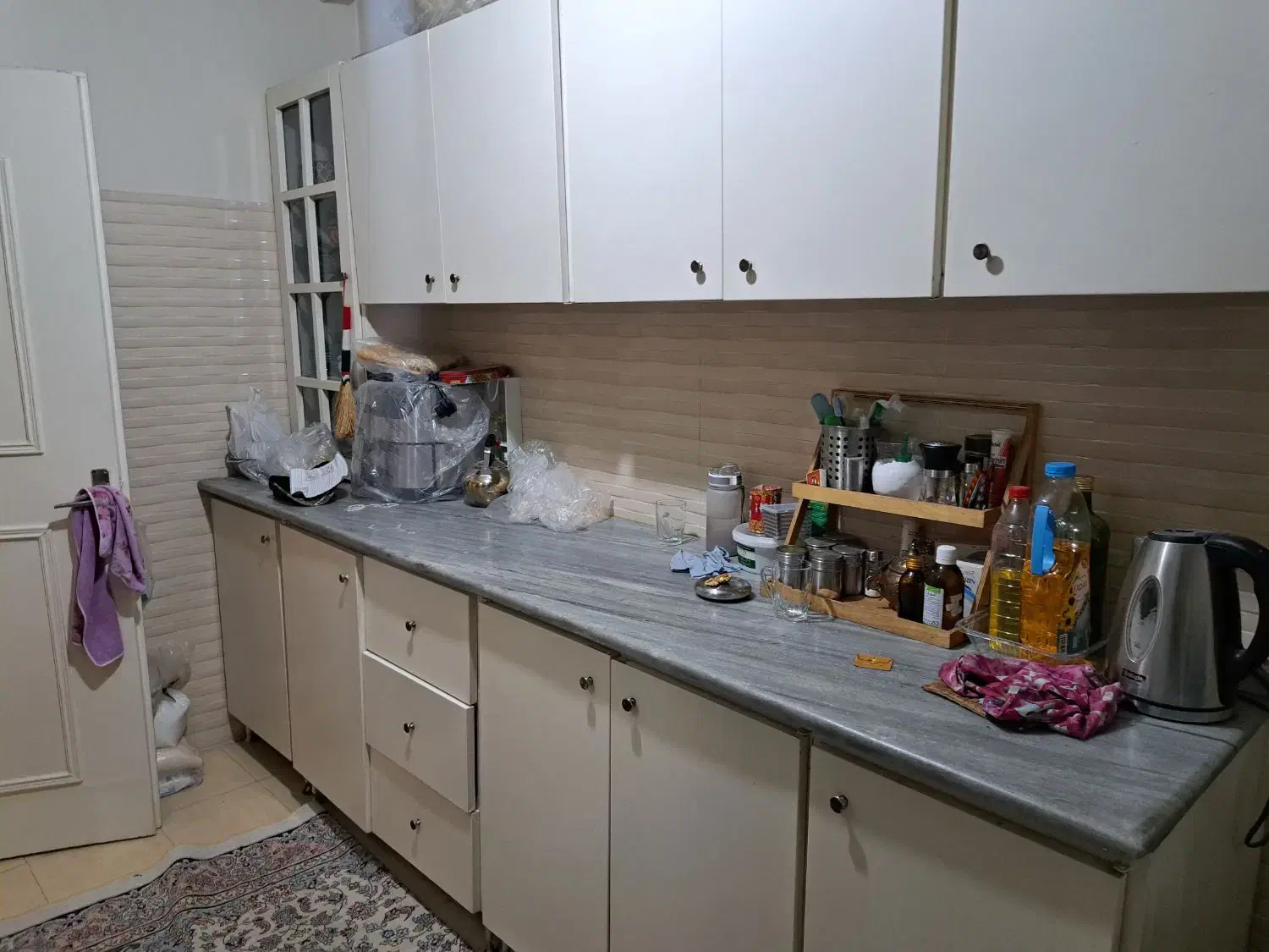 88متری/طبقه اول مجتمع گلستان/پارکینگ دار(هوشیار)|فروش آپارتمان|تهران, تاکسیرانی|دیوار