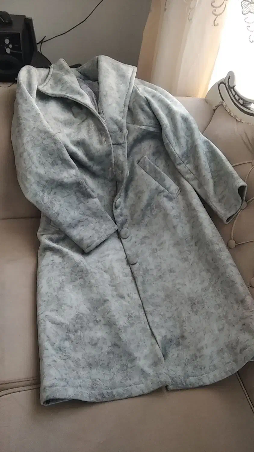 پالتو|لباس|مرند, |دیوار