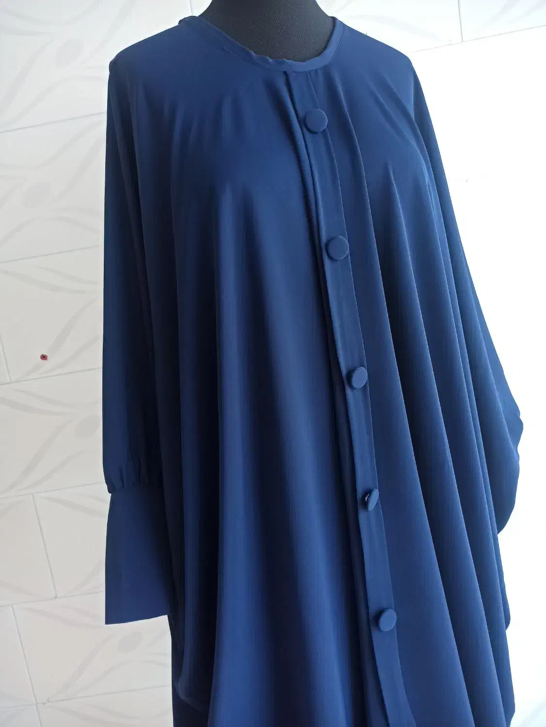 کاپ و دامن|لباس|بانه, |دیوار