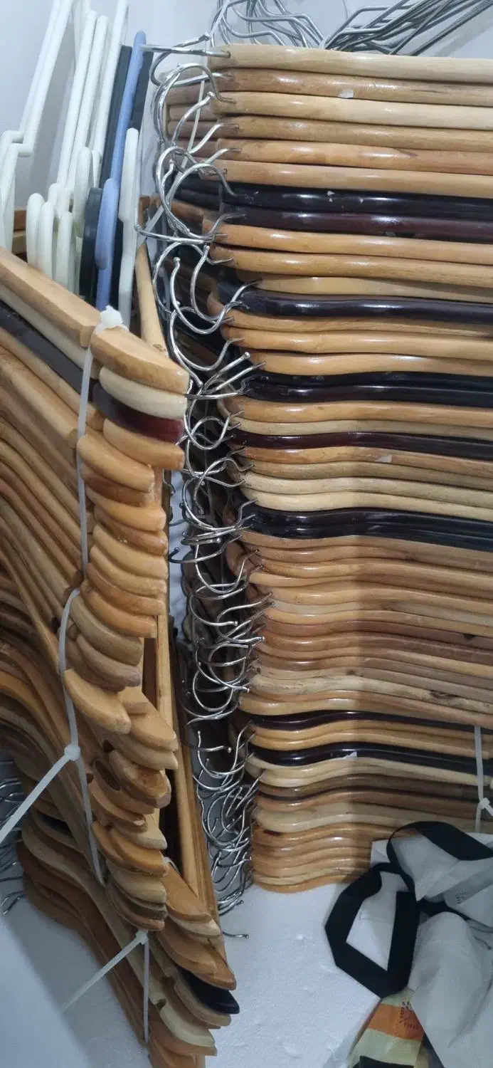 چوب لباسی چوبی وارداتی،مانکن پا|فروشگاه و مغازه|فسا, |دیوار