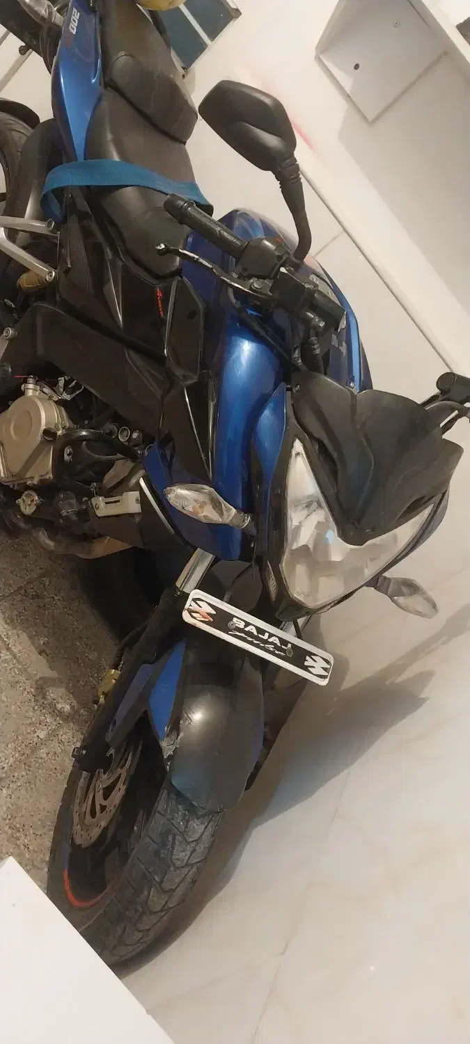 ns200|موتورسیکلت|ساوه, |دیوار