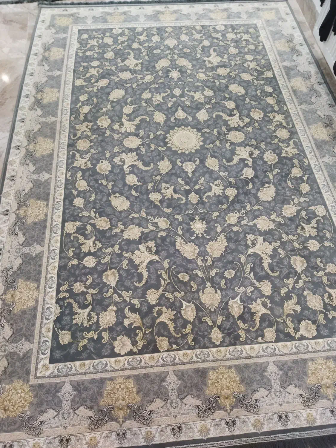 فروش 4 تیکه فرش 6 متری 1200 شانه اصل|فرش|سقز, |دیوار