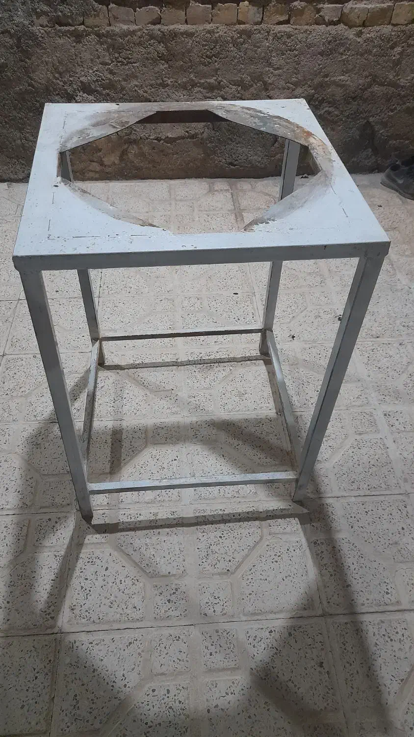 چهار پایه برای زیر ابگرمکن|آبگرمکن، پکیج، شوفاژ|مرودشت, زنگی آباد|دیوار