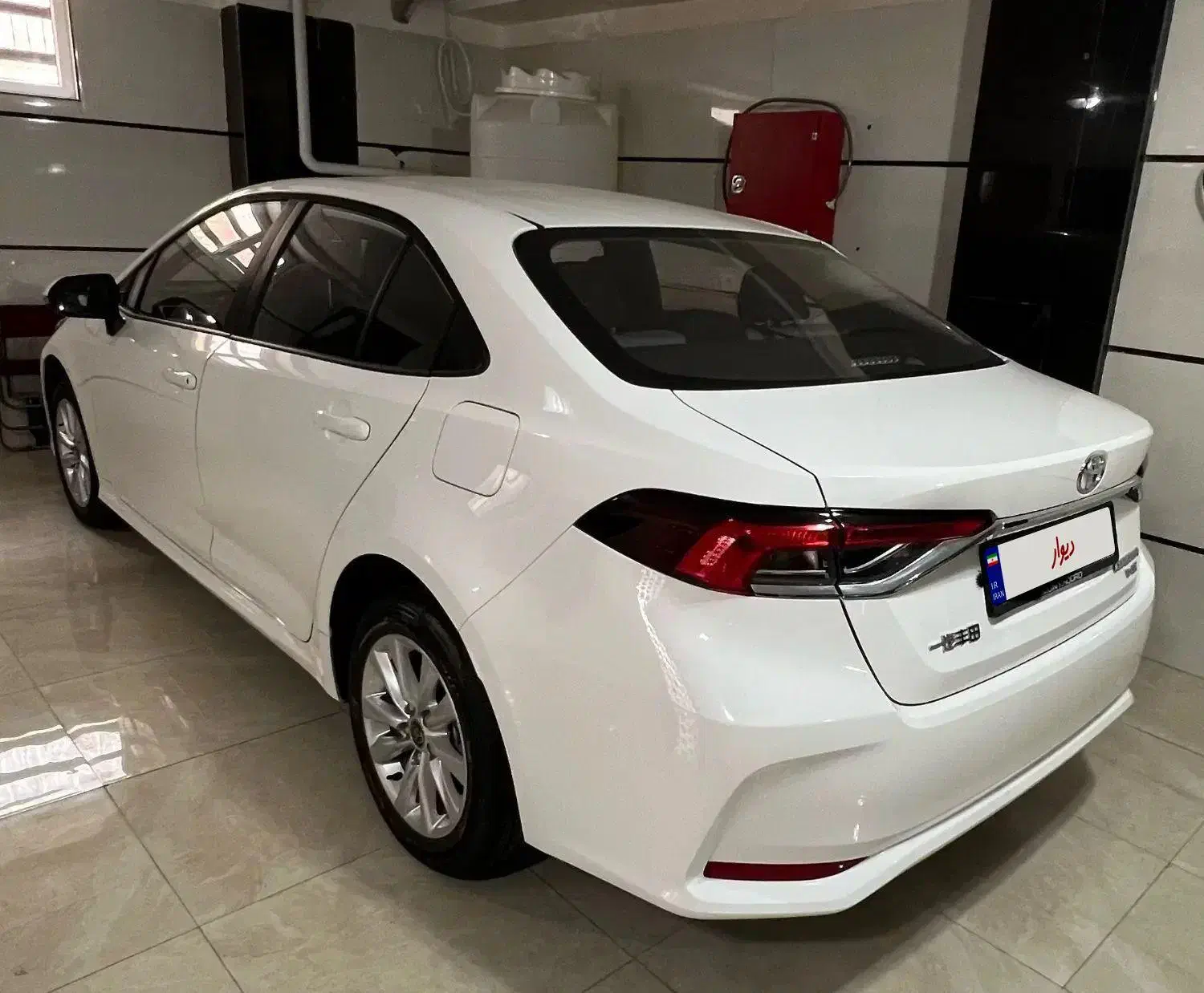 تویوتا کرولا ۱۲۰۰ توریو|خودرو سواری و وانت|سنندج, |دیوار