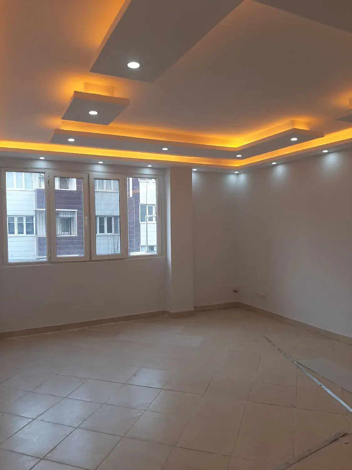 مسکن ملی/بدون مشابه/۲خوابه/لوکیشن اعیانی|فروش آپارتمان|پرند, فاز ۲|دیوار