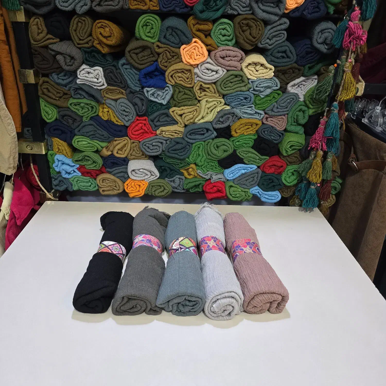 شال هنرمندی|لباس|جلفا, |دیوار