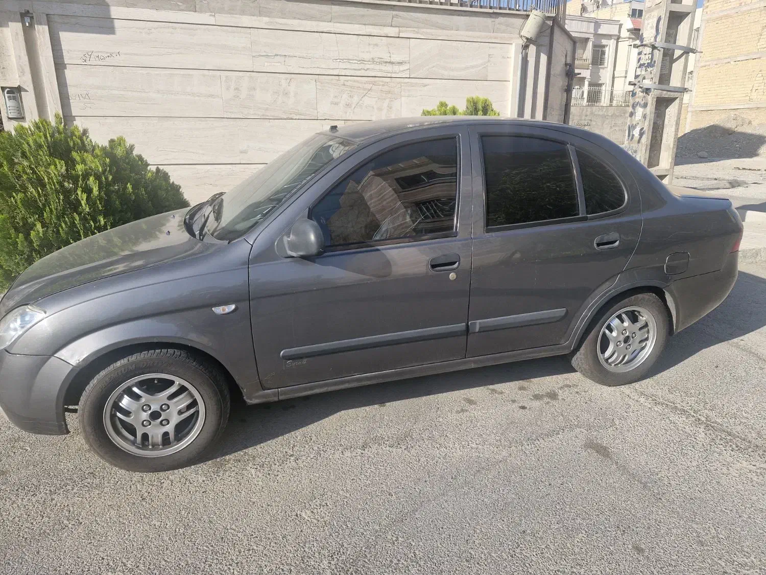 تیبا مدل ۹۳ نوک مدادی|خودرو سواری و وانت|اندیشه, اندیشه فاز ۵|دیوار