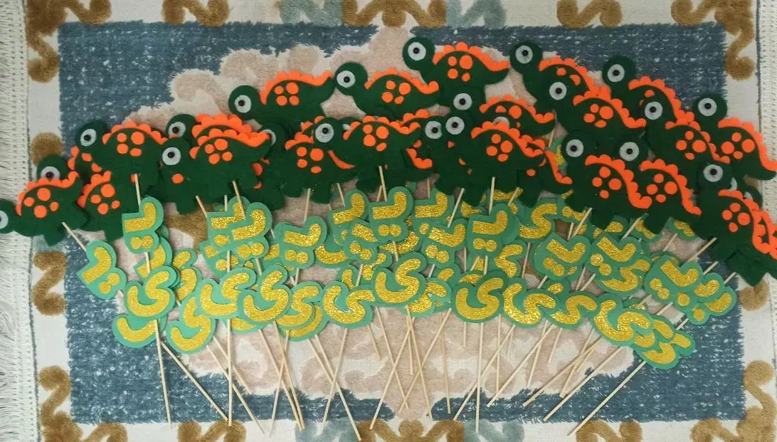 انواع گیفت الفبا، تاج نمدی و...|صنایع دستی و سایر لوازم تزئینی|قم, آذر (نکویی)|دیوار