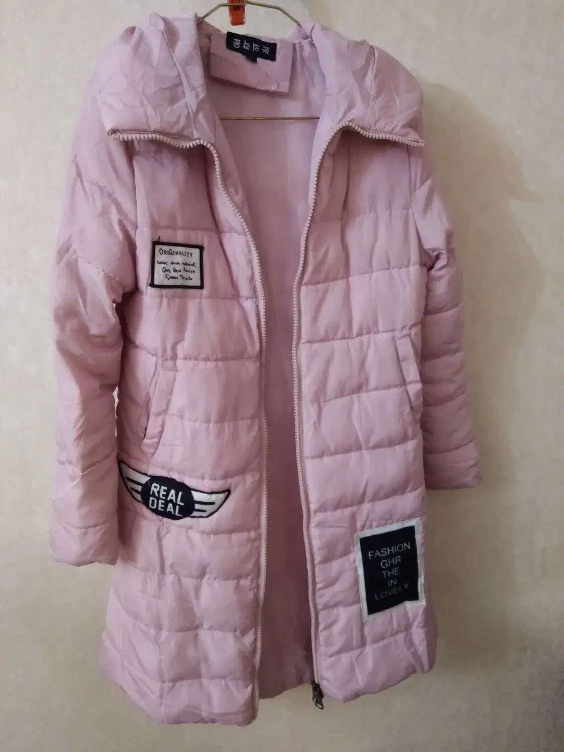 لباس مجلسی و پالتو در حد نو با قیمت مناسب|لباس|هشتگرد, شهرک ولیعصر (مصلی)|دیوار