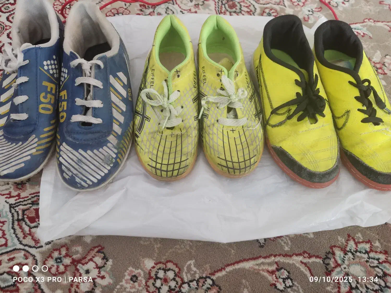 چند عدد کفش سالنی|تجهیزات ورزشی|قروه, |دیوار