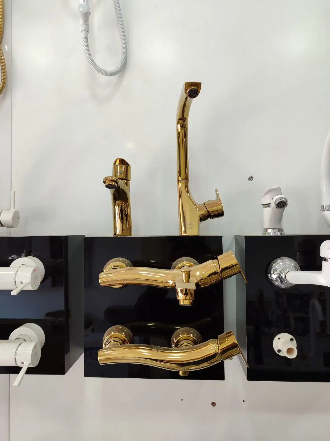 شیرآلات بهداشتی و روشویی کابینتی|مصالح و تجهیزات ساختمان|ساوه, |دیوار