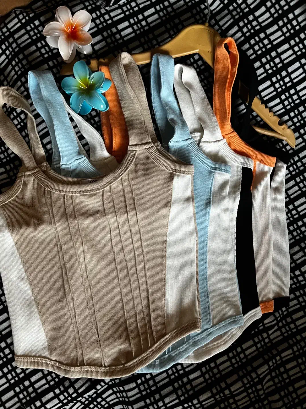 لباس|لباس|ماهدشت, |دیوار