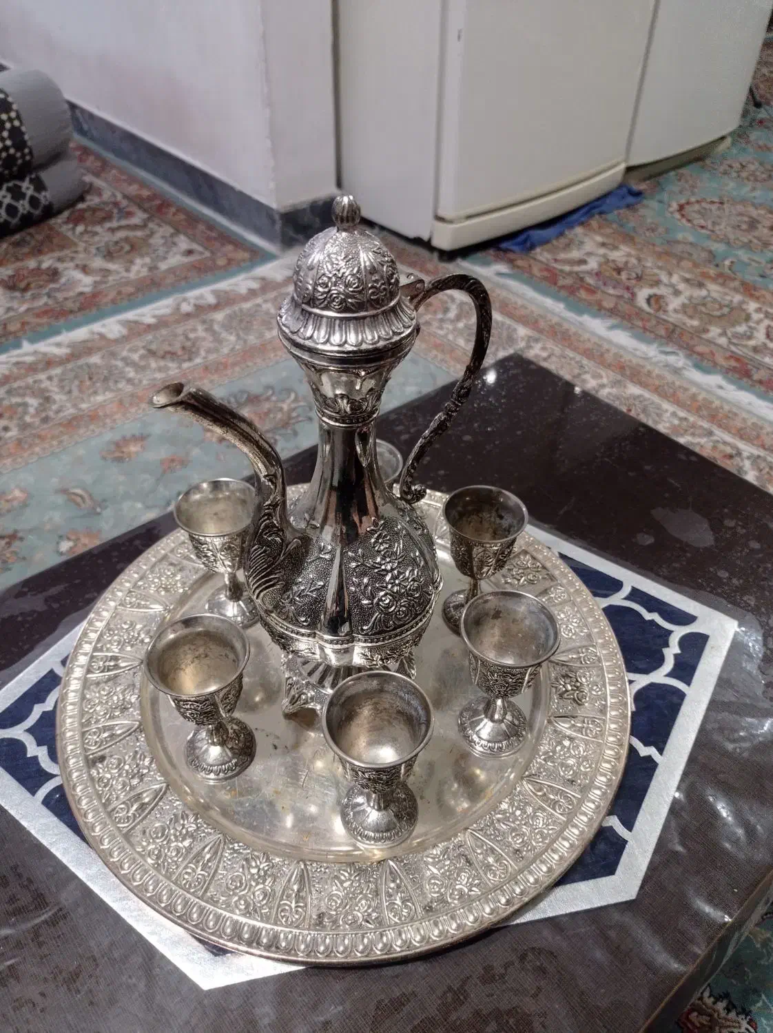 شراب خوری|کلکسیون اشیاء عتیقه|بروجرد, |دیوار