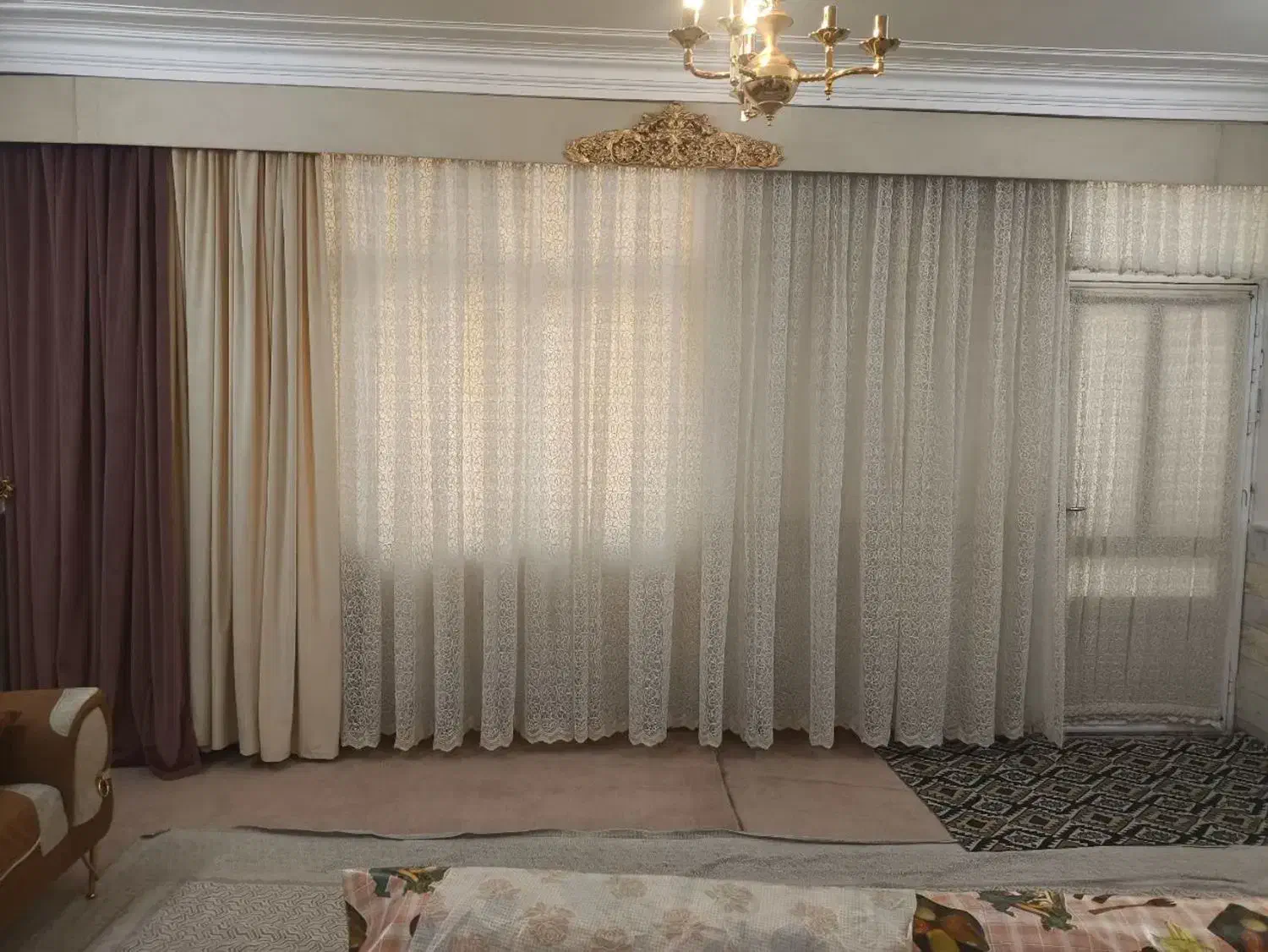 پرده|پرده، رانر، رومیزی|قم, باغ شریفی|دیوار