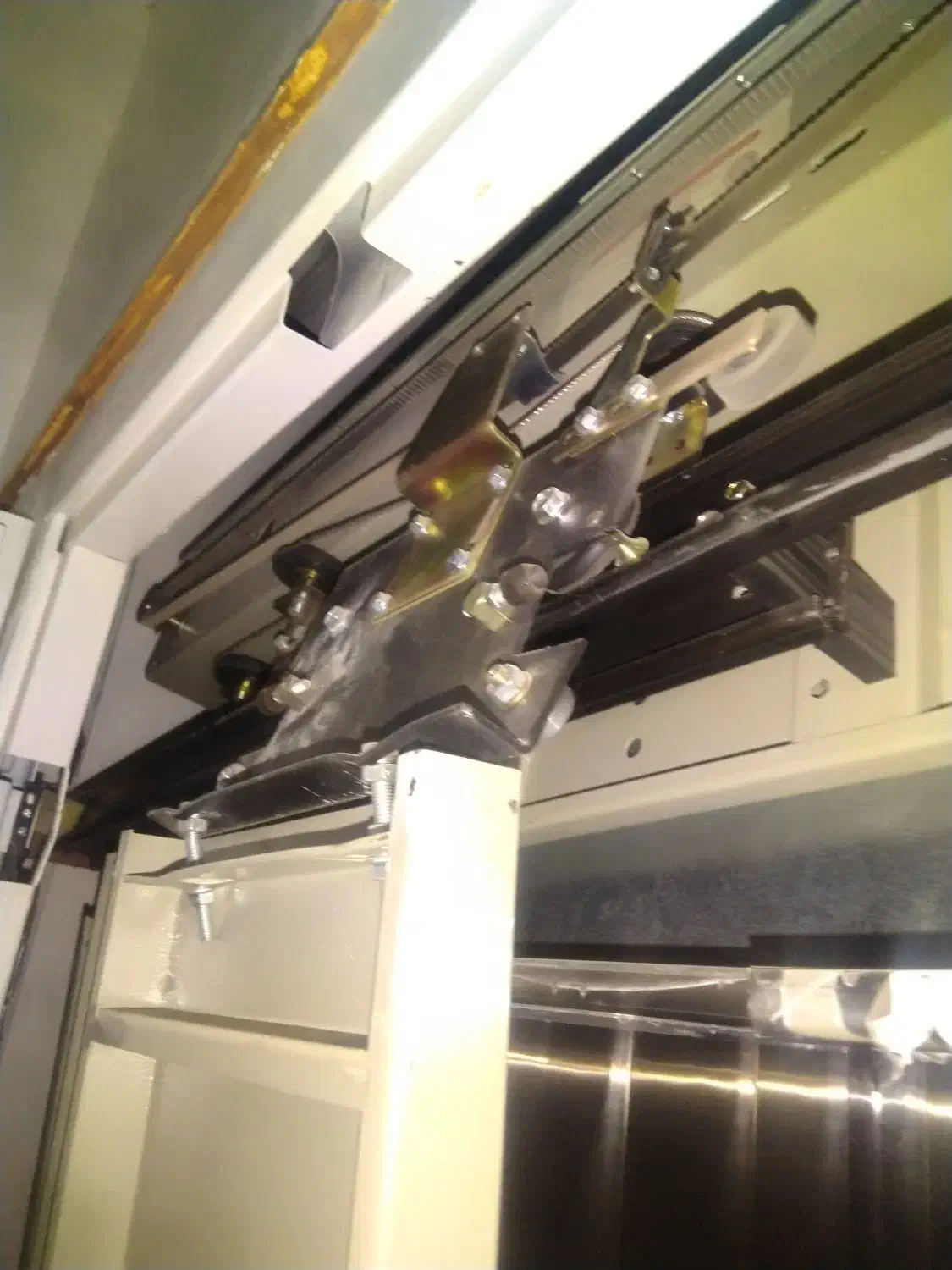 نصب، تعمیرات و سرویس اسانسور|خدمات پیشه و مهارت|کرمانشاه, |دیوار