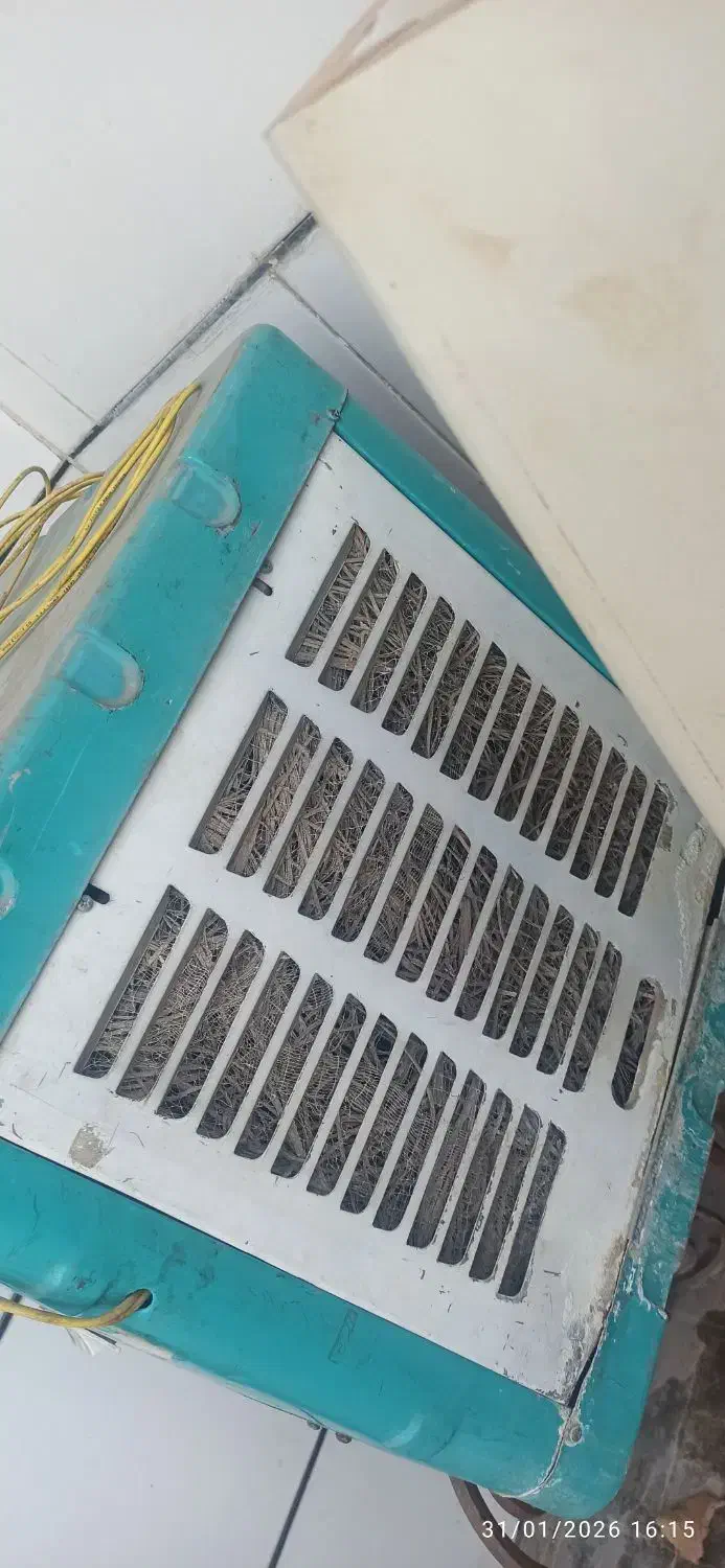 کولر ۲۸۰۰ و گاز سه شعله قدیمی|کولر آبی|خرم‌آباد, |دیوار