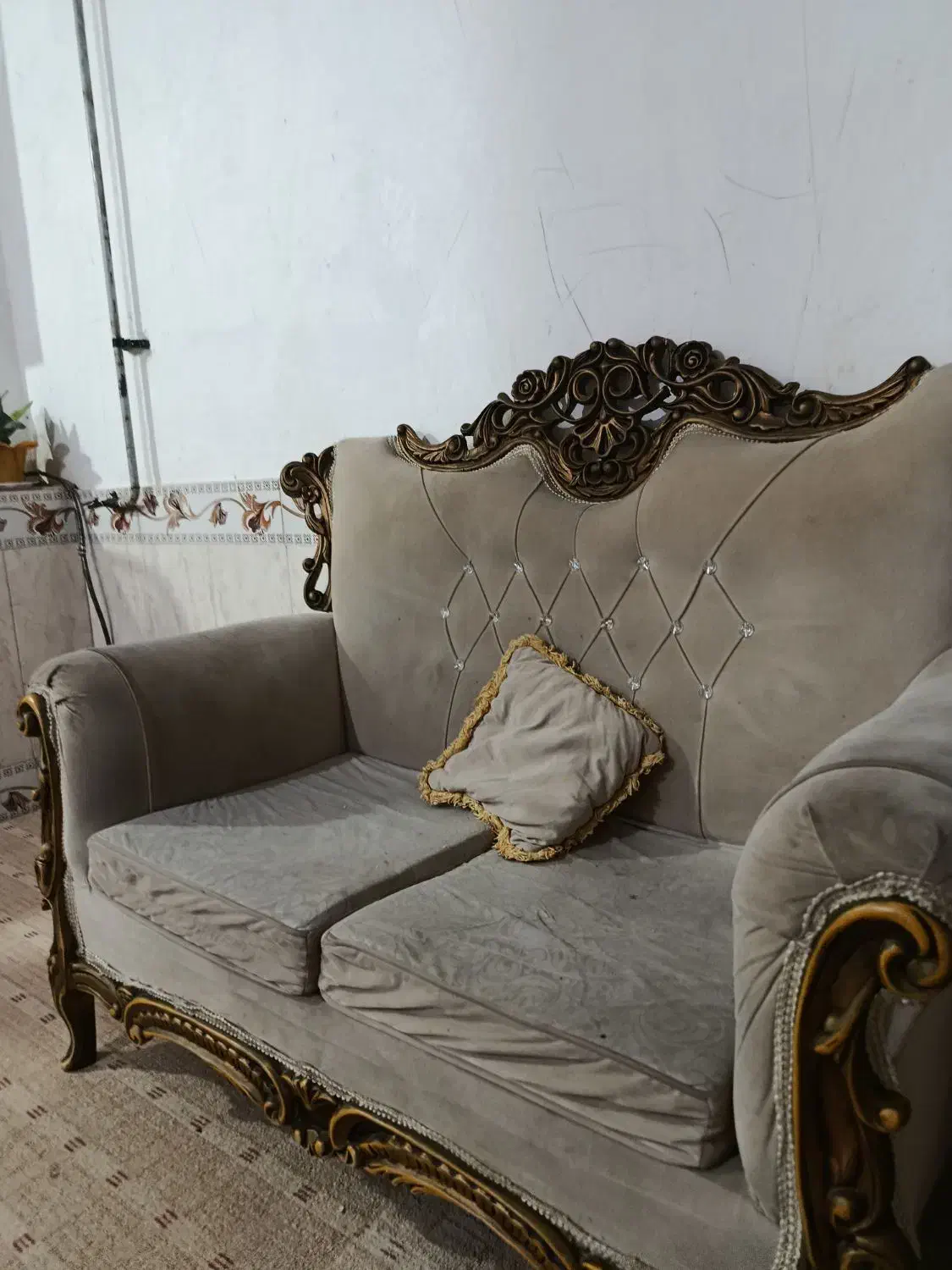 مبل سالم 7 نفره|مبلمان خانگی و میز عسلی|سرخنکلاته, |دیوار