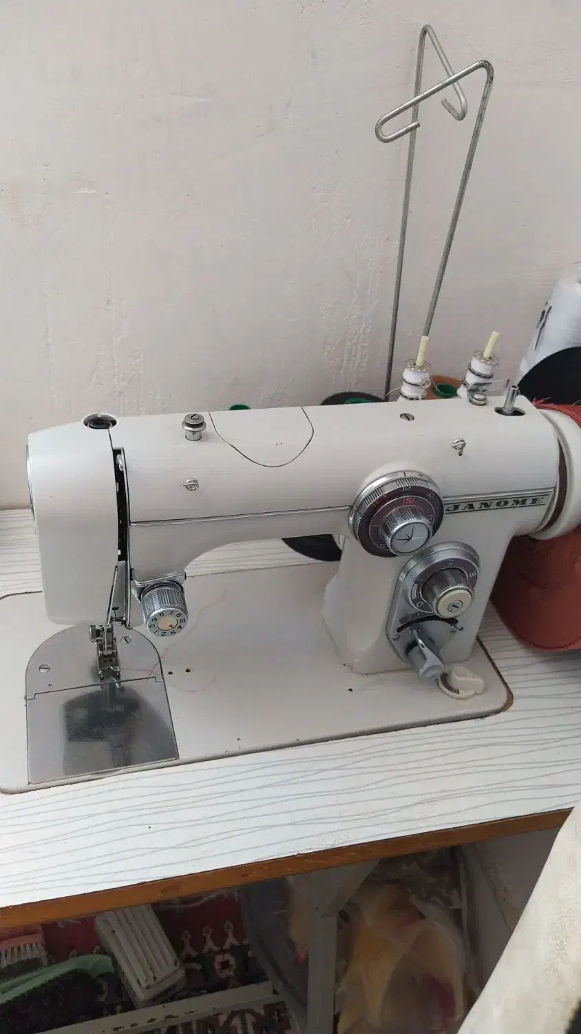 چرخ ژانومه 672|چرخ خیاطی و ریسندگی|فسا, |دیوار