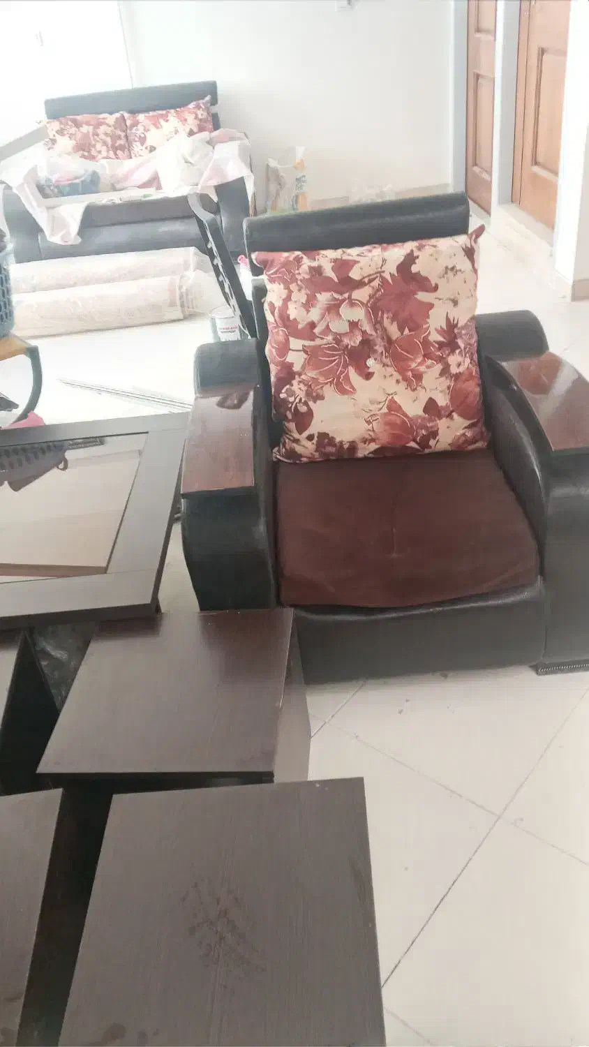 مبل راحتی ۷ نفره|مبلمان خانگی و میز عسلی|اصفهان, جلالیه|دیوار