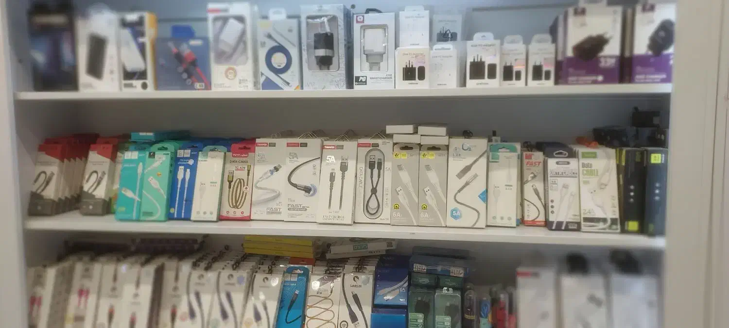 نیازمند یک نفر خانم|استخدام خدمات فروشگاه و رستوران|همدان, |دیوار