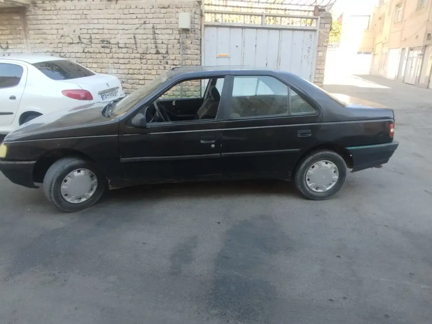 ۴۰۵مدل ۸۲|خودرو سواری و وانت|اصفهان, لاله|دیوار