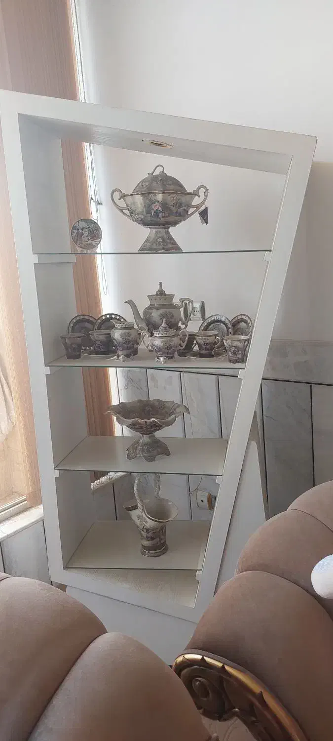 ویترین در حد نو|بوفه، ویترین، کنسول|نجف‌آباد, شیخ آباد|دیوار